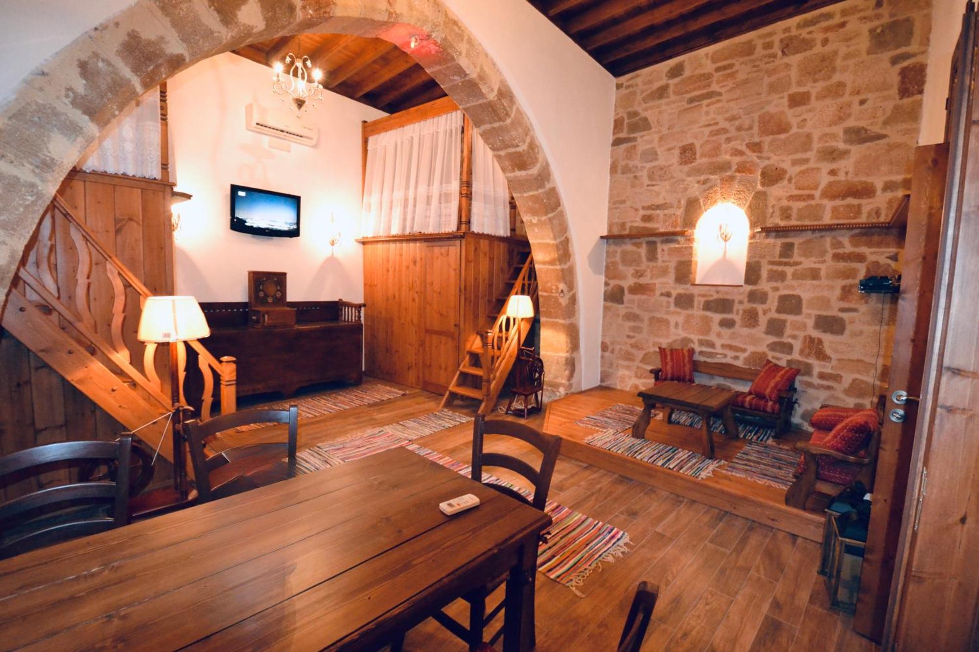 Villa Patitiri Traditional House With Hot Tub Archangelos  Ngoại thất bức ảnh