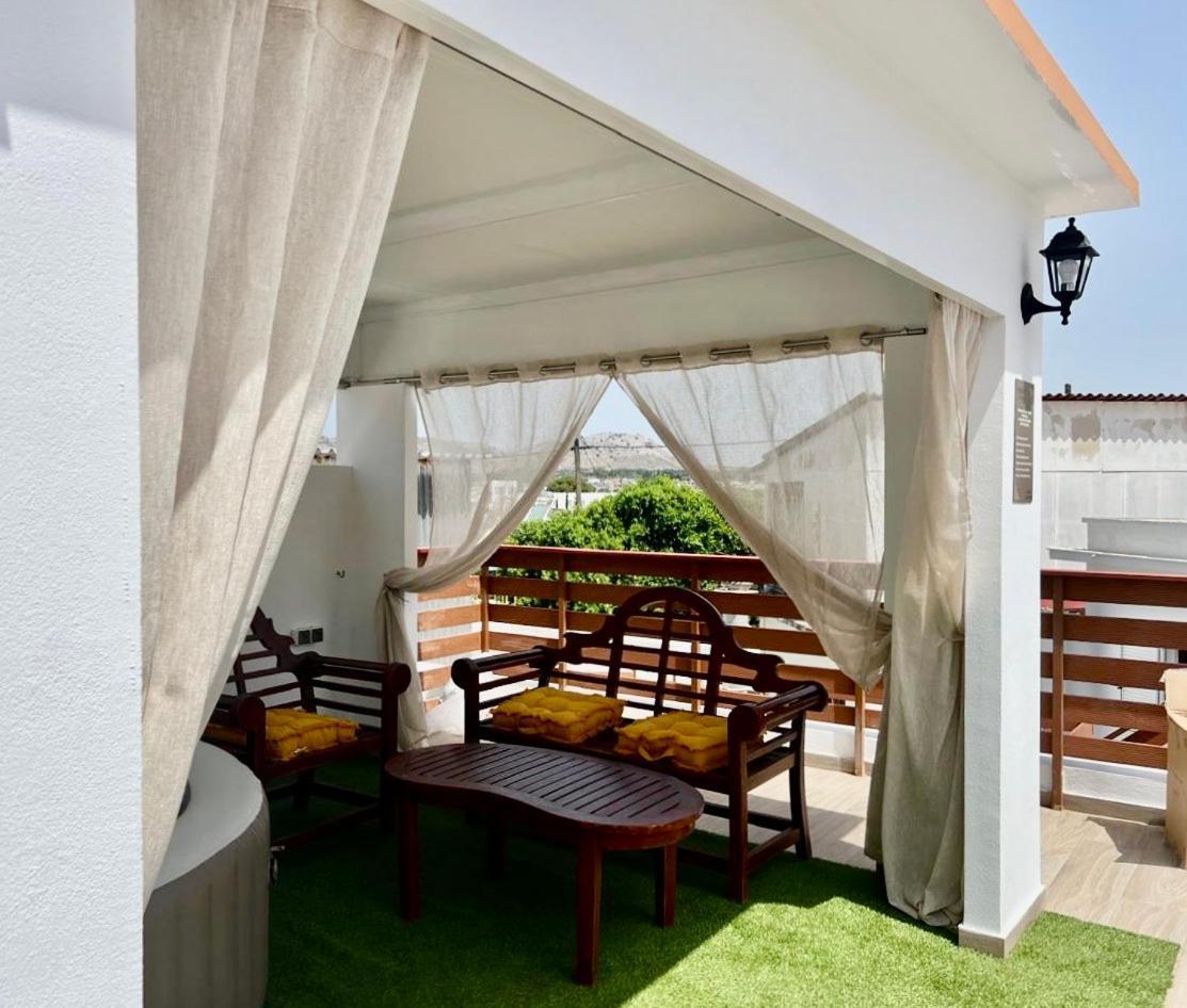 Villa Patitiri Traditional House With Hot Tub Archangelos  Ngoại thất bức ảnh